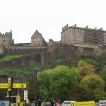 Edinburgh_Castle-below-20131022-01